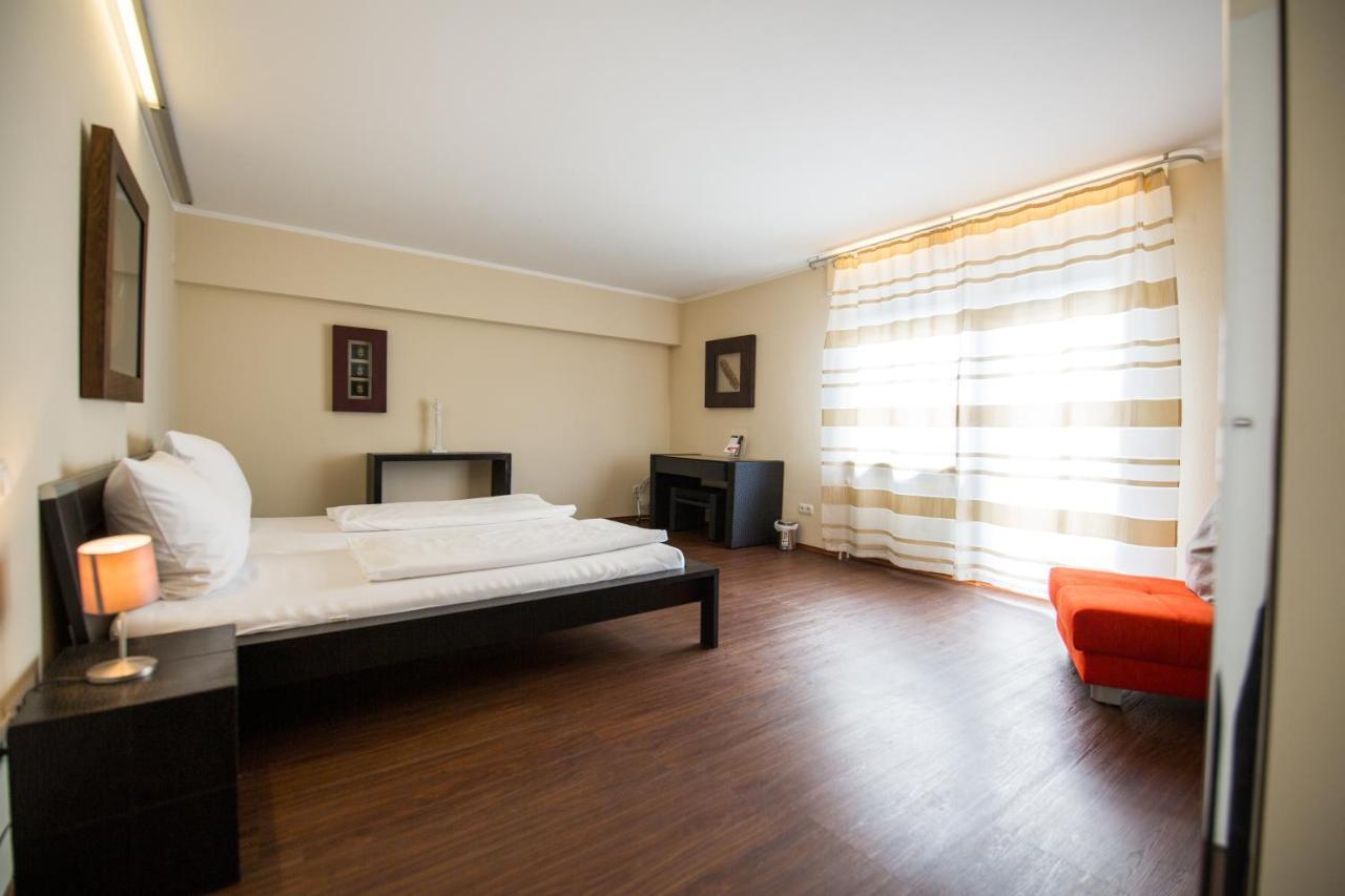 Little-Italy Aparthotel Heidelberg Bagian luar foto